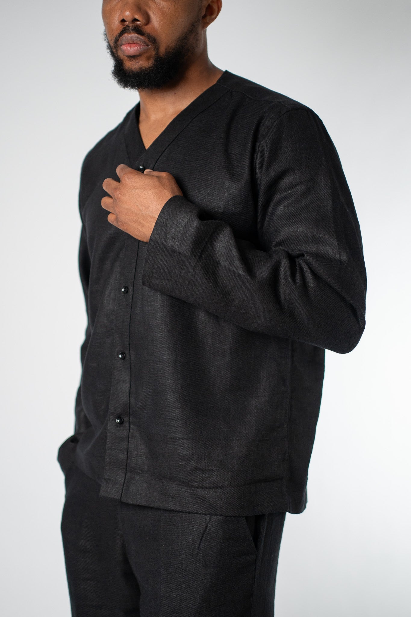 Black Linen V - Neck Button Shirt - THE FEN BRAND