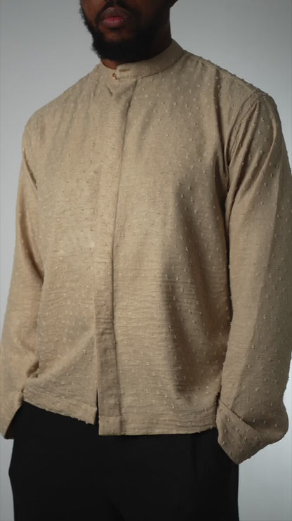 Raised Dot Sand Band Collar Shirt