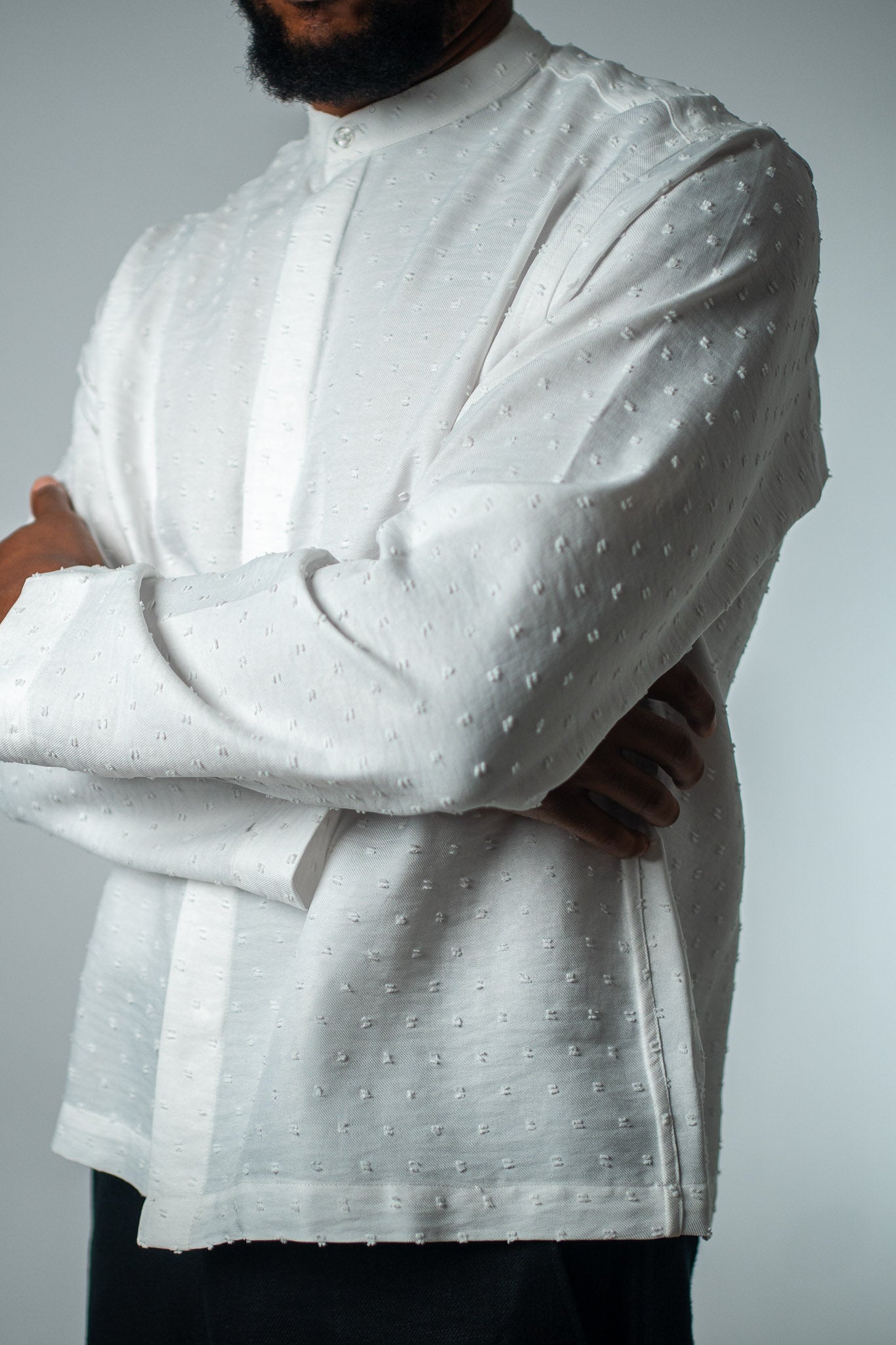 Raised Dot white Band Collar Shirt - THE FEN BRAND